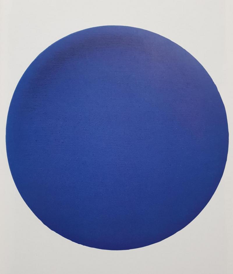 Assiette bleue sans titre IKB54, 蓝色碟子, 1957, D 24 cm, Collection particulière